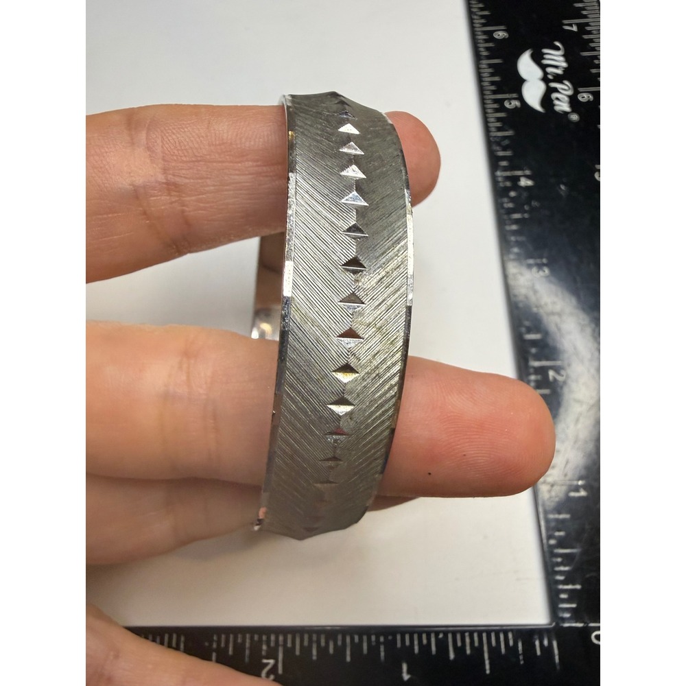 Monet Silver Tone Textured Bangle Bracelet Etched Triangle Design Vintage